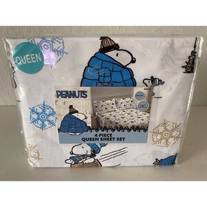 Peanuts Snoopy Puffy Coat QUEEN SZ Sheet Set Christmas Puffer Jacket White Blue